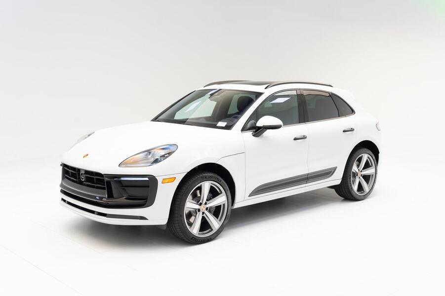 2024 Porsche Macan  Pompano Beach FL