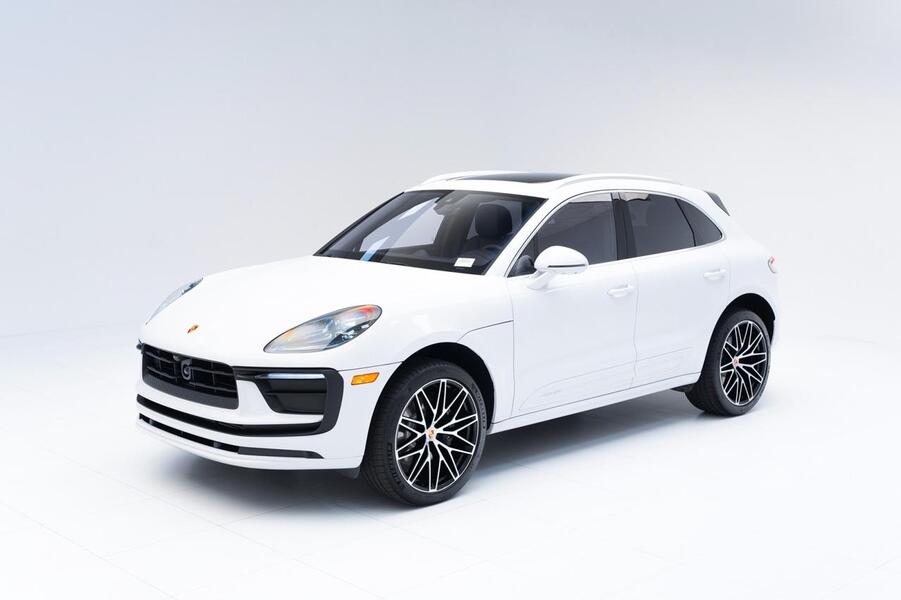 2024 Porsche Macan  Pompano Beach FL