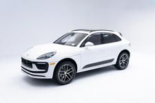 2024 Porsche Macan 
