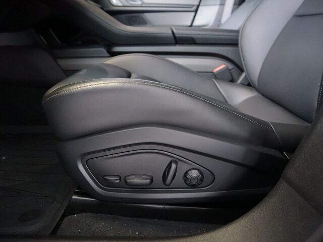 2024 Porsche Taycan 4S Merriam KS