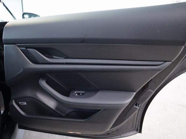 2024 Porsche Taycan 4S Merriam KS