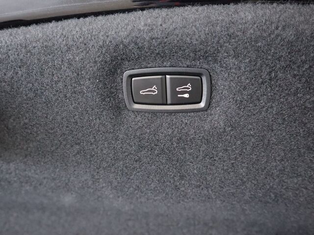 2024 Porsche Taycan 4S Merriam KS
