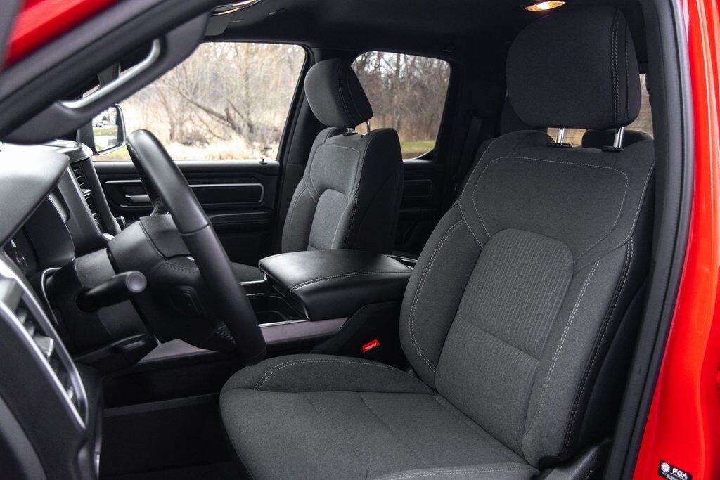 2024 Ram 1500 Big Horn/Lone Star Kenosha WI
