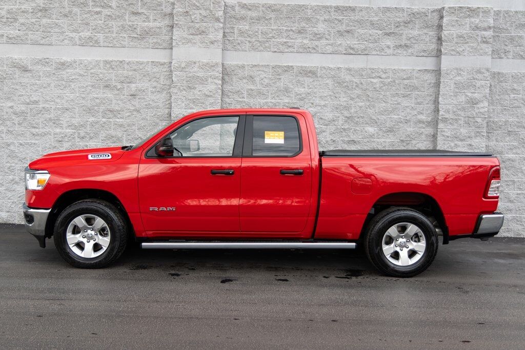 2024 Ram 1500 Big Horn/Lone Star Kenosha WI