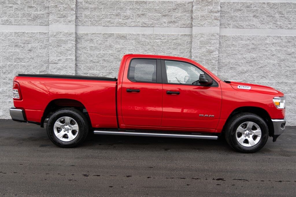 2024 Ram 1500 Big Horn/Lone Star Kenosha WI