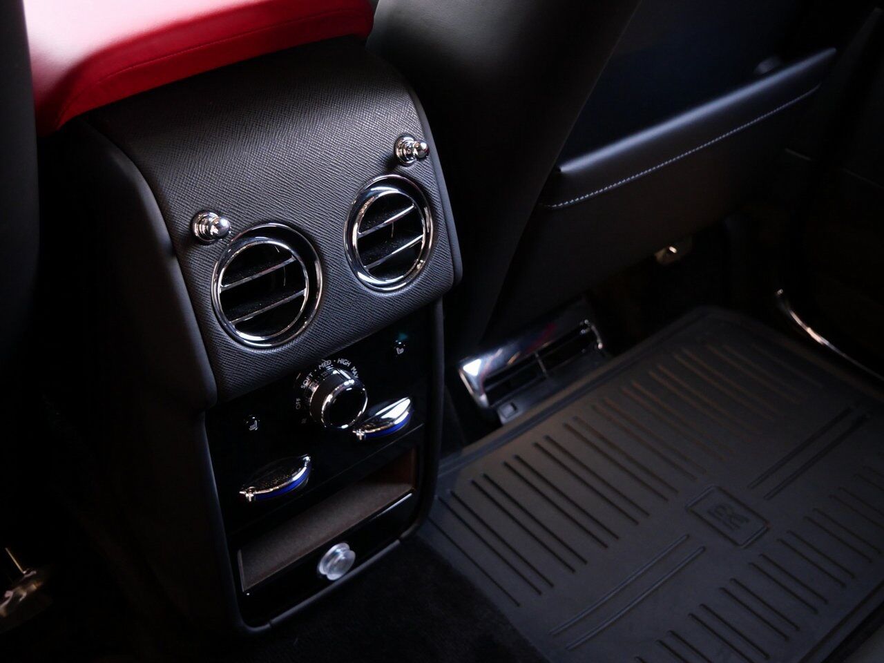 2024 Rolls-Royce Cullinan Lawrence KS