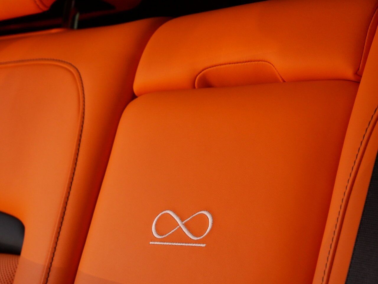 2024 Rolls-Royce Cullinan Black Badge Black Badge Lawrence KS