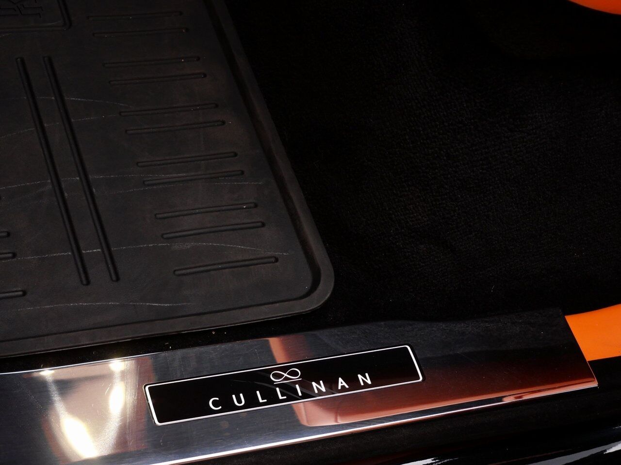 2024 Rolls-Royce Cullinan Black Badge Black Badge Lawrence KS