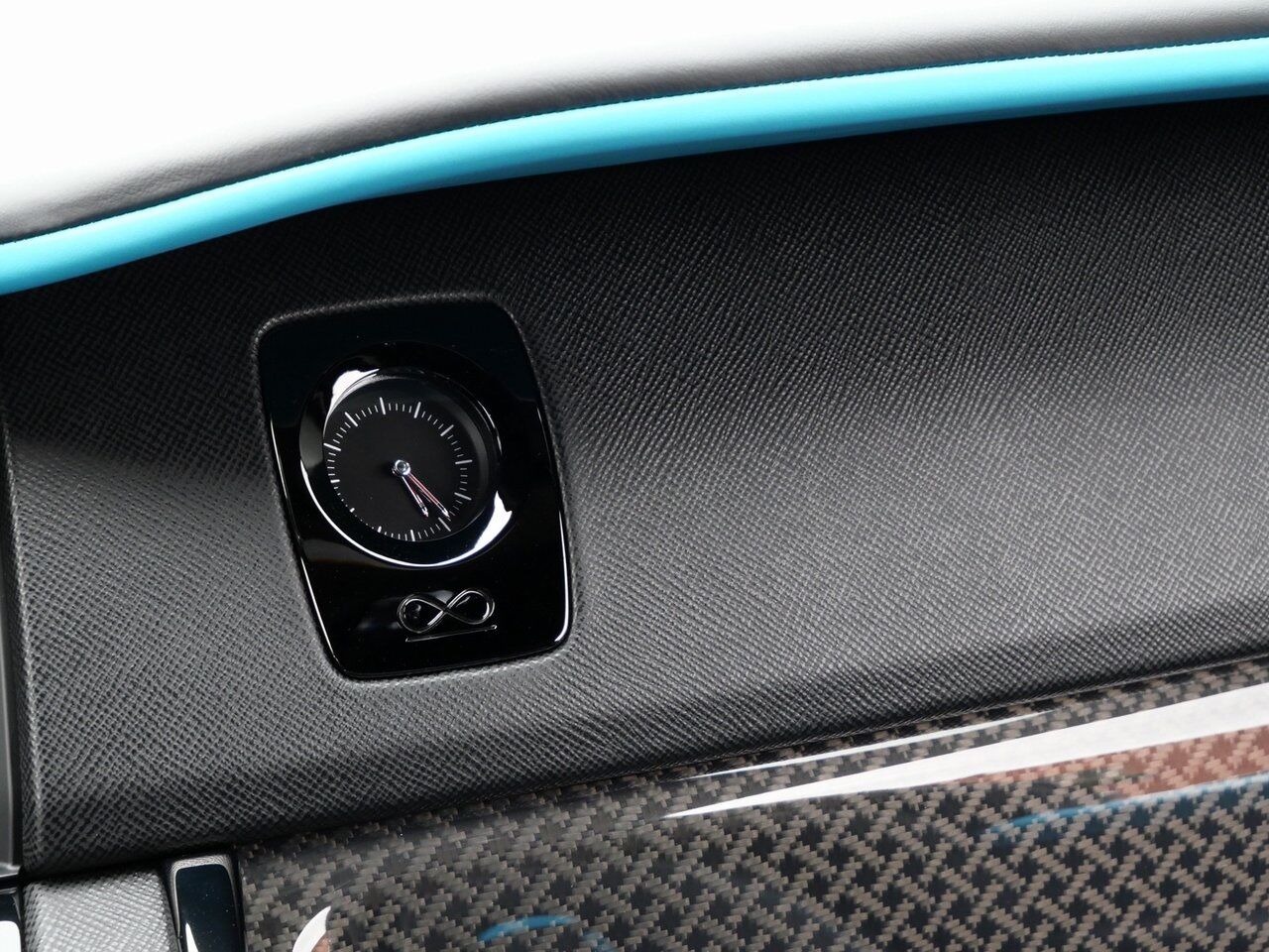 2024 Rolls-Royce Cullinan Black Badge Black Badge Lawrence KS