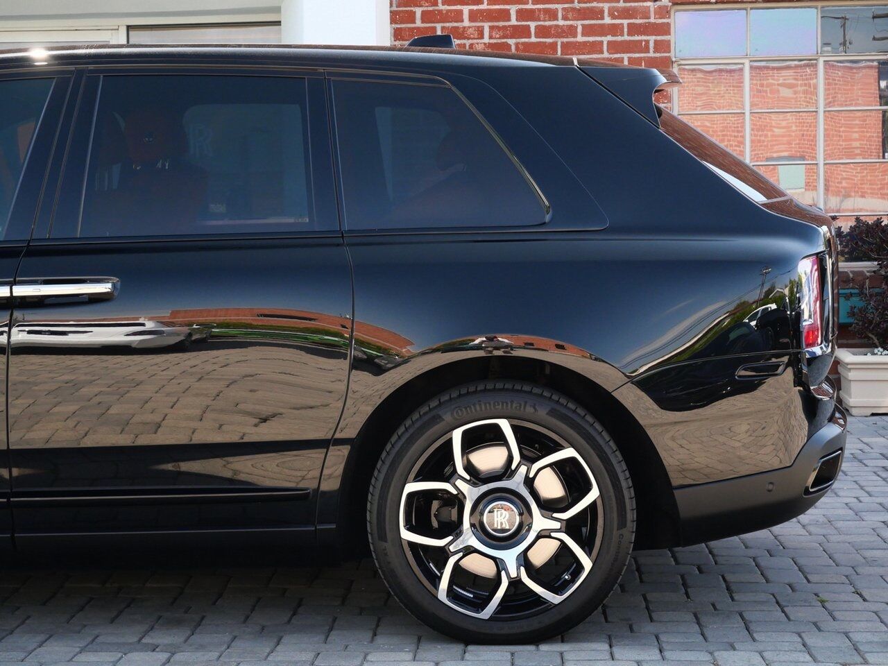 2024 Rolls-Royce Cullinan Black Badge Black Badge Lawrence KS