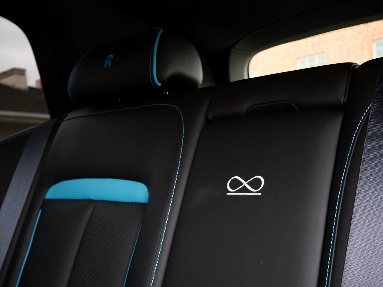 2024 Rolls-Royce Cullinan Black Badge Black Badge Lawrence KS