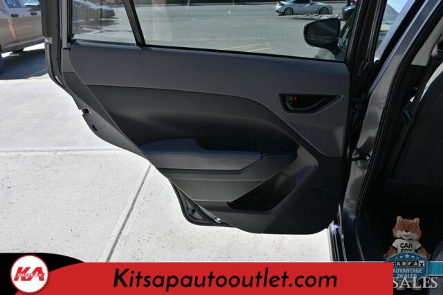 2024 Subaru Crosstrek / AWD / EyeSight Pkg / Adaptive Cruise Control / Lane Departure & Forward Collision Warning / Apple CarPlay & Android Auto / USB Input / Back Up Camera / Alloy Wheels / 34 MPG / 1-Owner Banglore