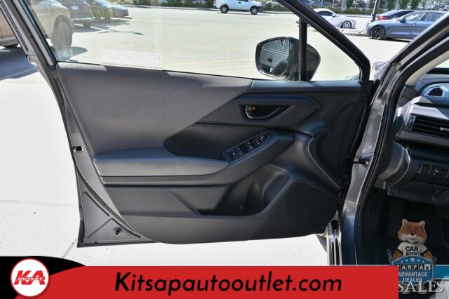 2024 Subaru Crosstrek / AWD / EyeSight Pkg / Adaptive Cruise Control / Lane Departure & Forward Collision Warning / Apple CarPlay & Android Auto / USB Input / Back Up Camera / Alloy Wheels / 34 MPG / 1-Owner Banglore