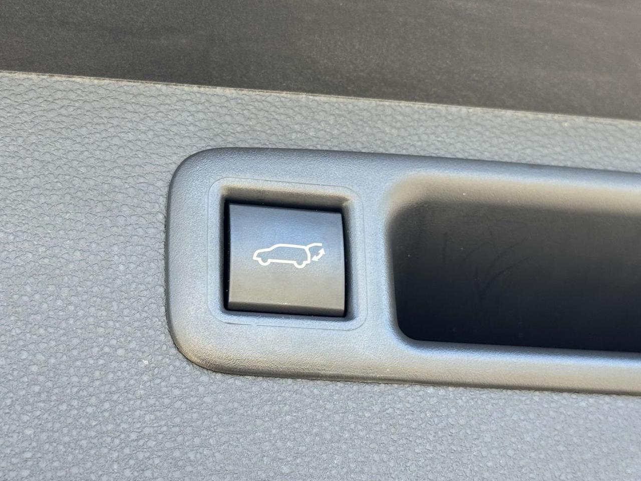 2024 Toyota Highlander LE Fredericksburg VA