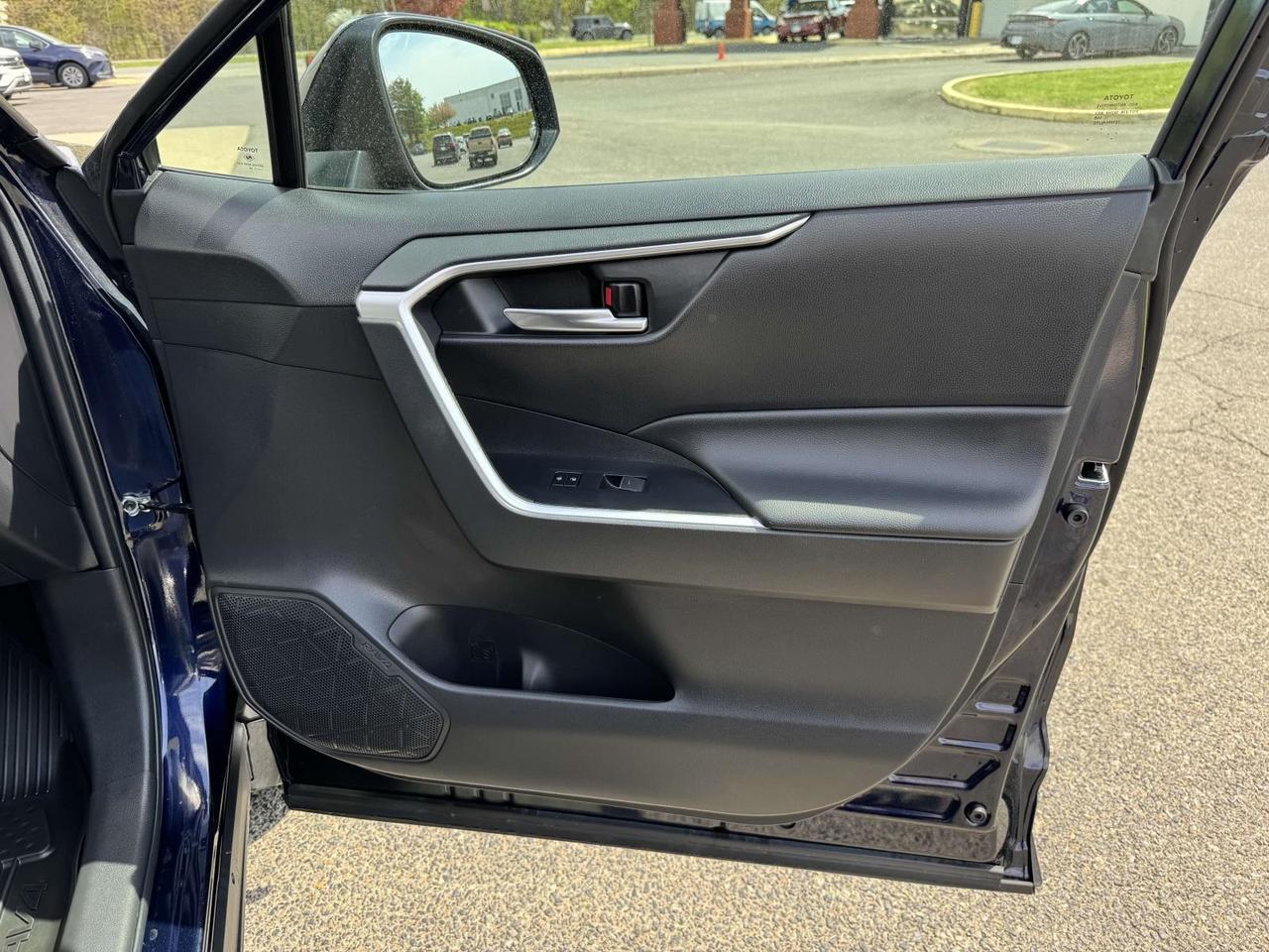 2024 Toyota RAV4 Hybrid XLE Fredericksburg VA