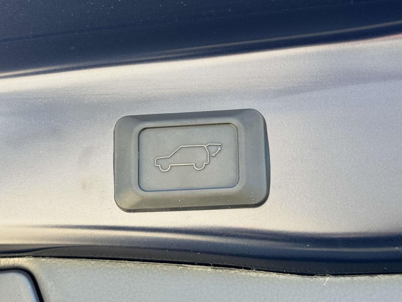 2024 Toyota RAV4 XLE Premium Fredericksburg VA