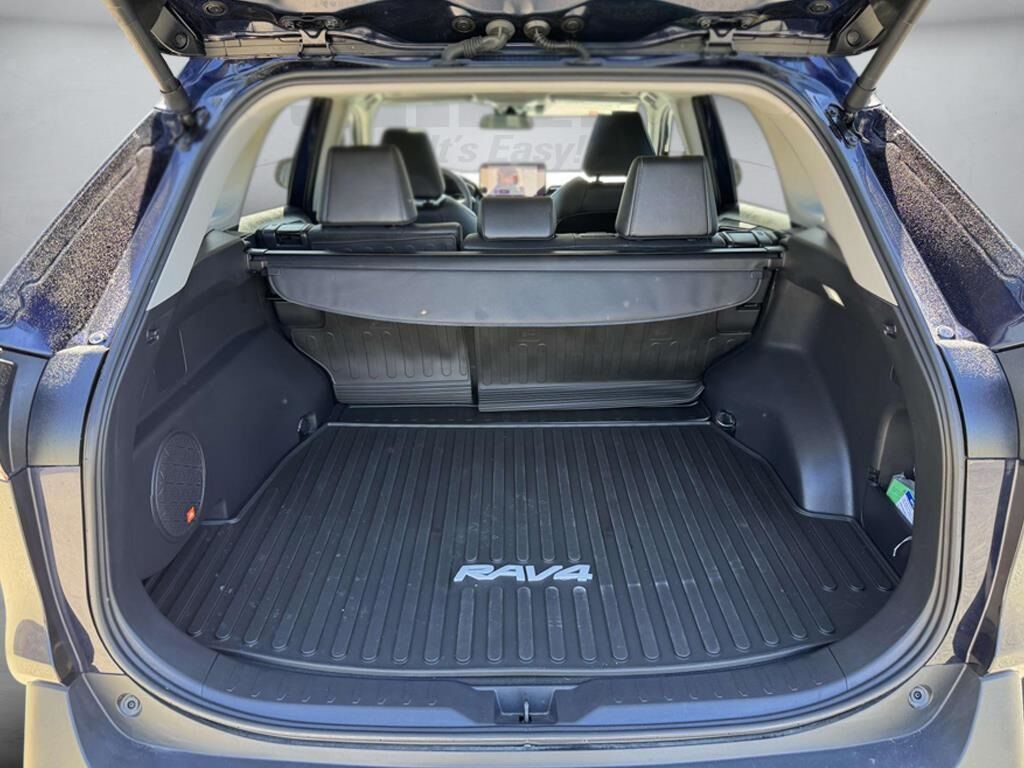 2024 Toyota RAV4 XLE Premium Fredericksburg VA