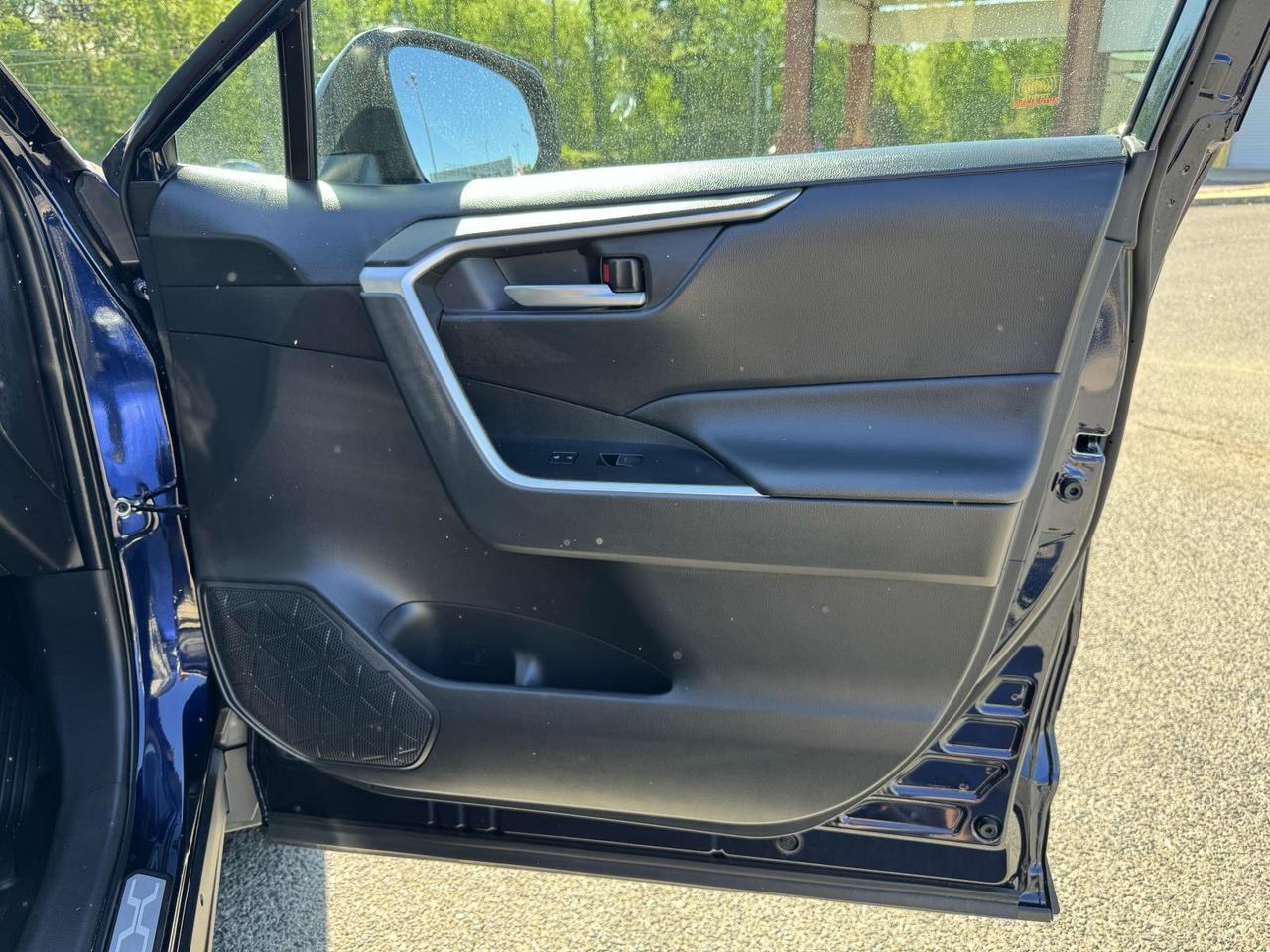 2024 Toyota RAV4 XLE Premium Fredericksburg VA