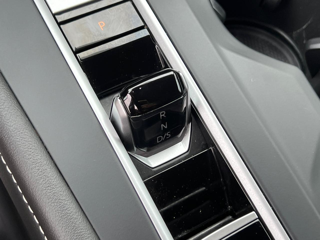 2024 Volkswagen Atlas 2.0T SE Hagerstown MD