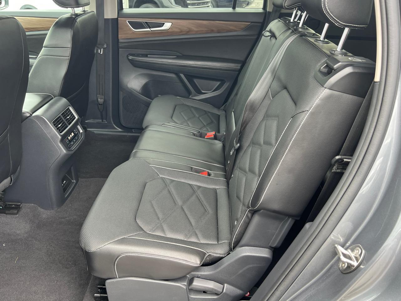 2024 Volkswagen Atlas 2.0T SE Hagerstown MD