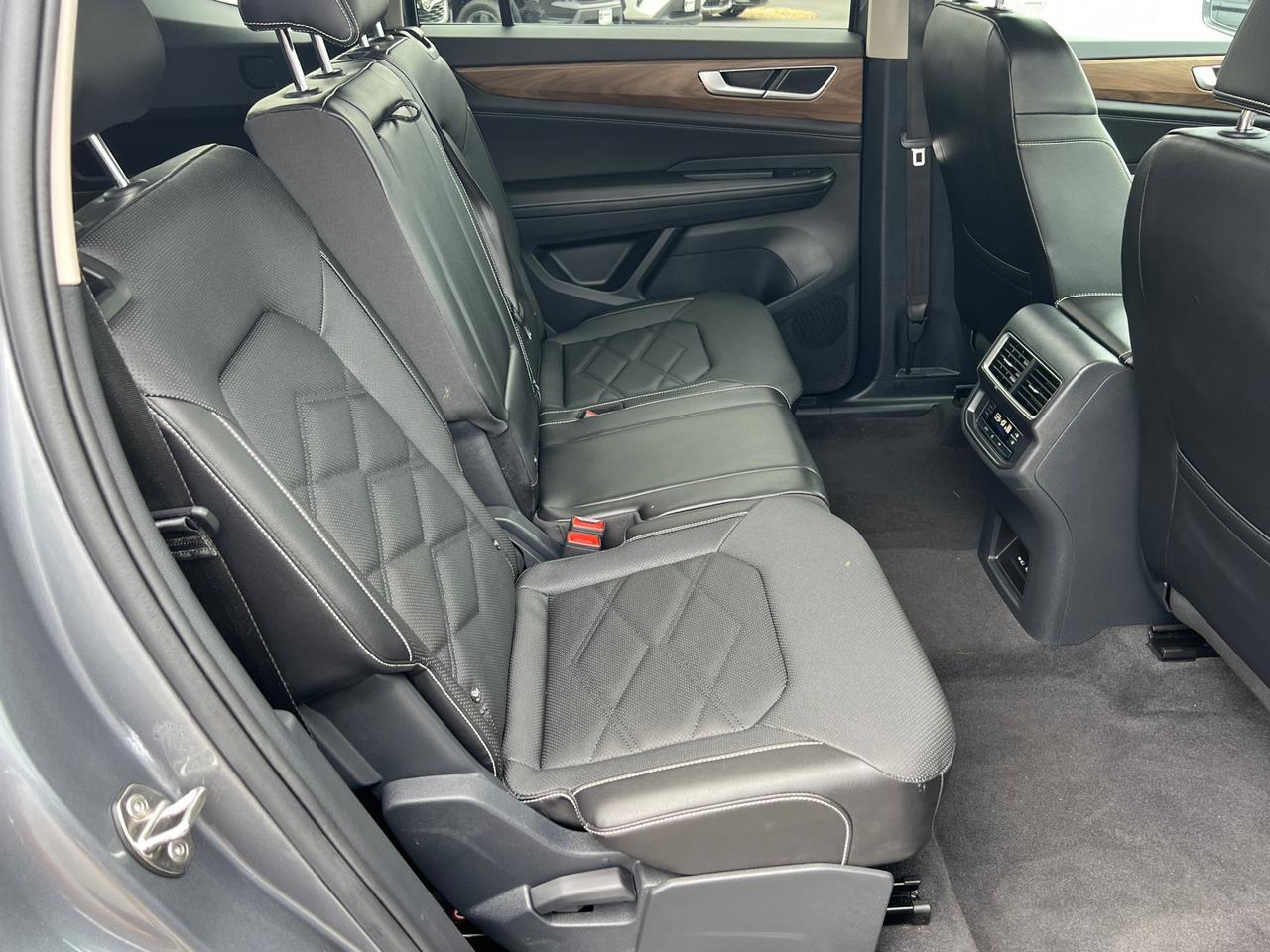 2024 Volkswagen Atlas 2.0T SE Hagerstown MD