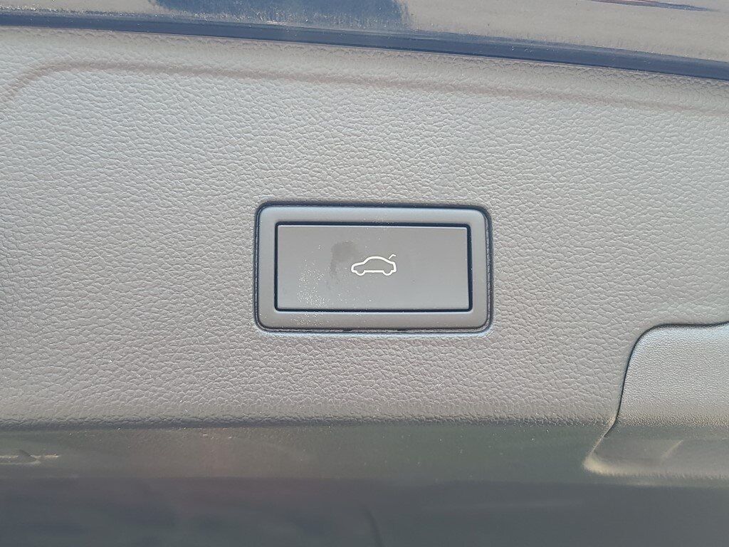 2024 Volkswagen Atlas Cross Sport 2.0T SEL Premium R-Line Springfield VA