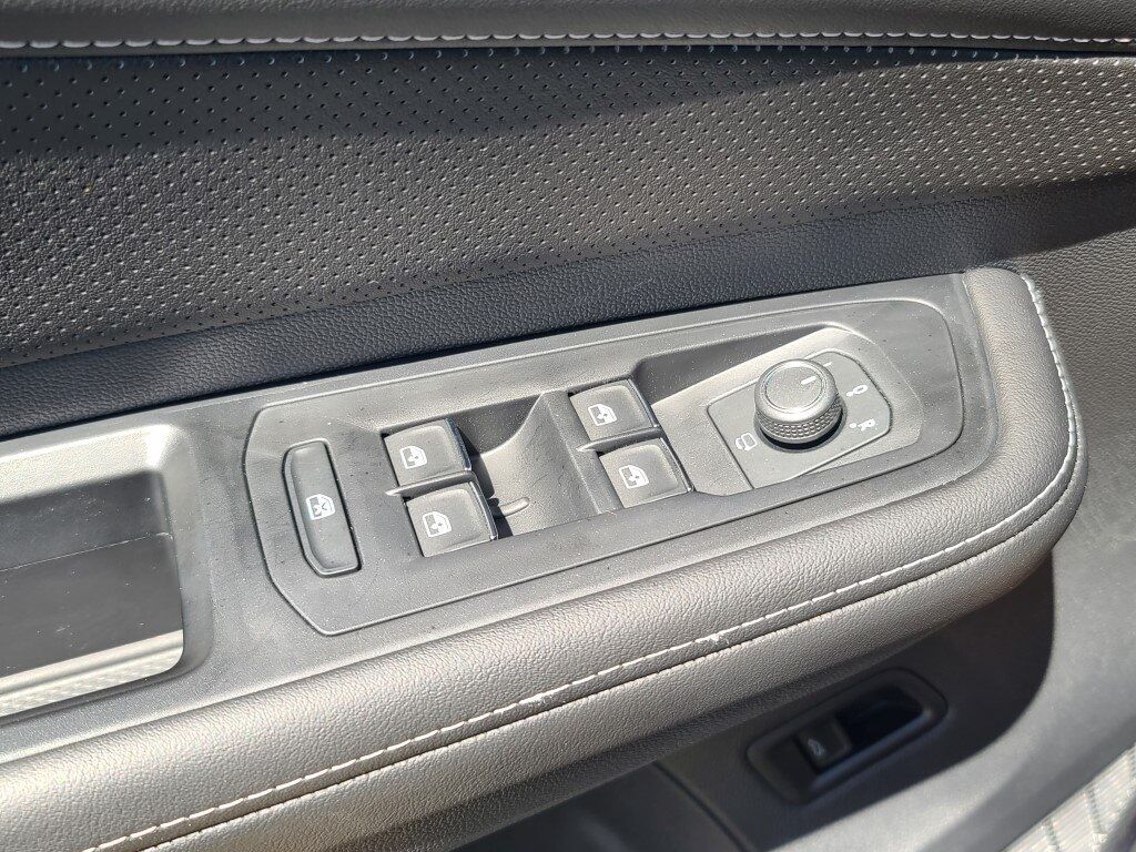 2024 Volkswagen Atlas Cross Sport 2.0T SEL Premium R-Line Springfield VA