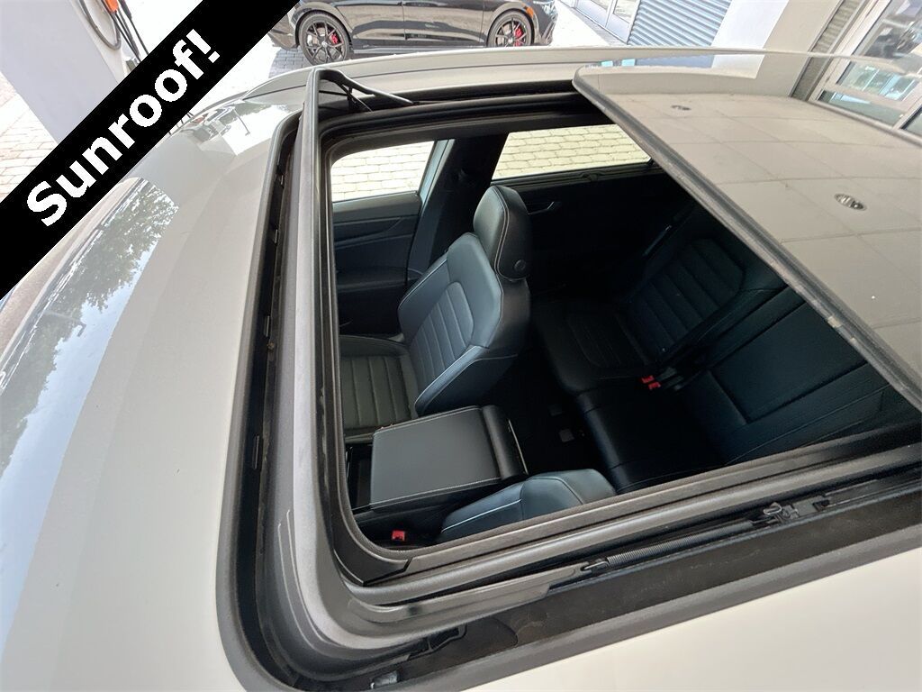 2024 Volkswagen Atlas Cross Sport 2.0T SEL R-Line Quincy MA