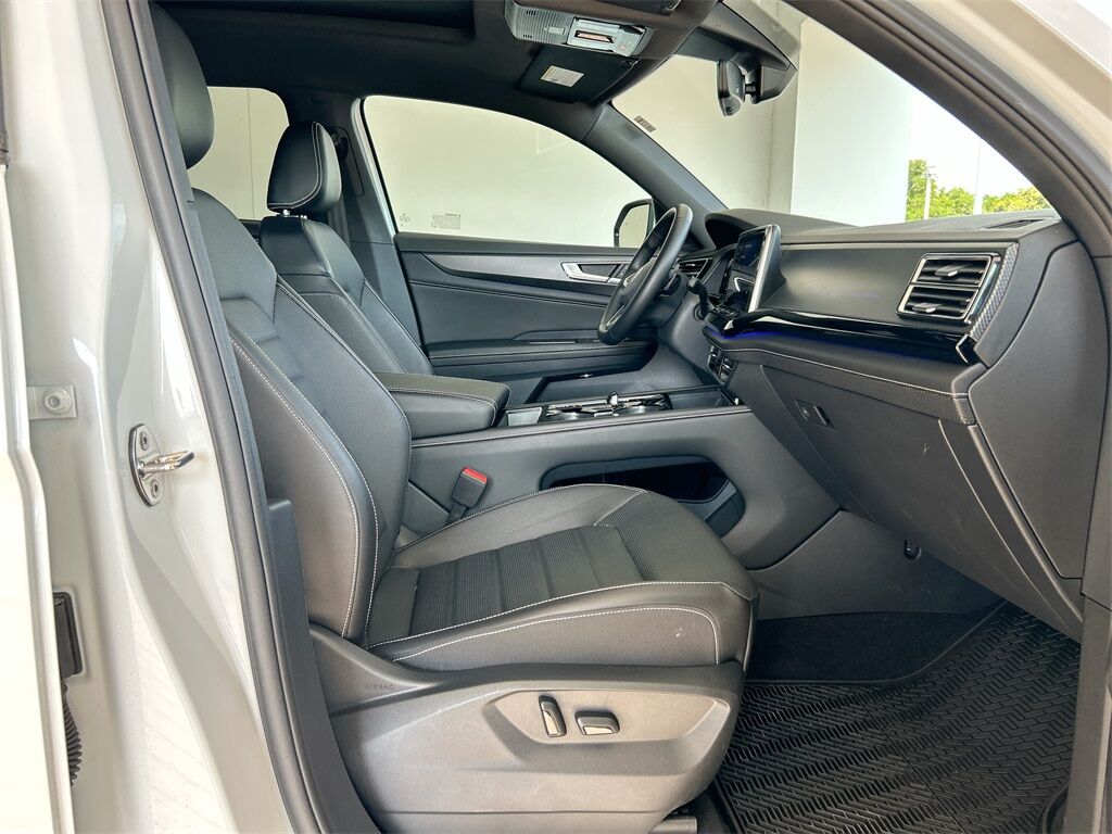 2024 Volkswagen Atlas Cross Sport 2.0T SEL R-Line Quincy MA