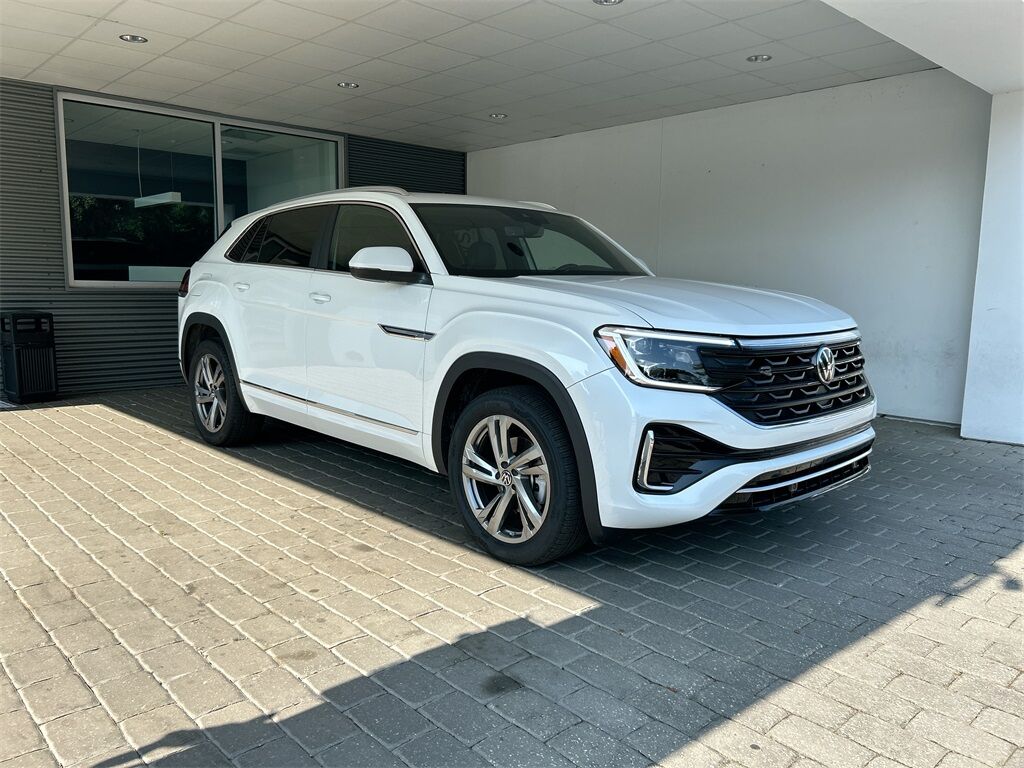 2024 Volkswagen Atlas Cross Sport 2.0T SEL R-Line Quincy MA