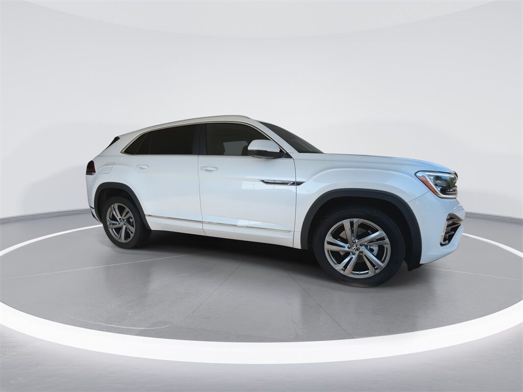 2024 Volkswagen Atlas Cross Sport 2.0T SEL R-Line Quincy MA