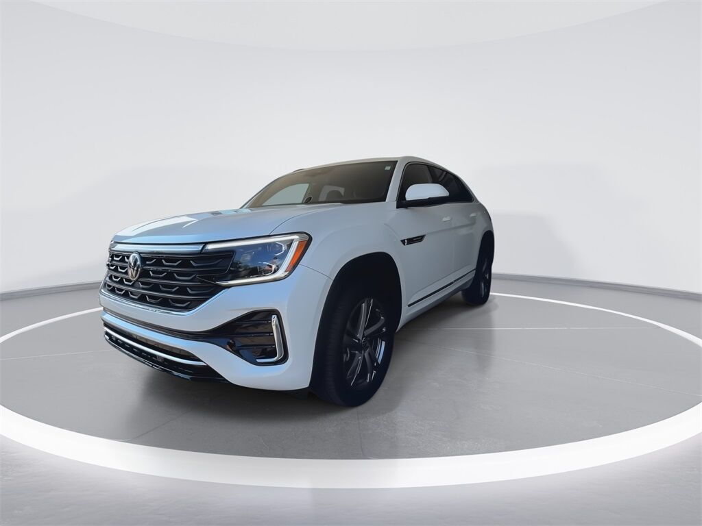 2024 Volkswagen Atlas Cross Sport 2.0T SEL R-Line Quincy MA