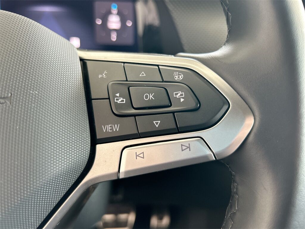 2024 Volkswagen Atlas Cross Sport 2.0T SEL R-Line Quincy MA