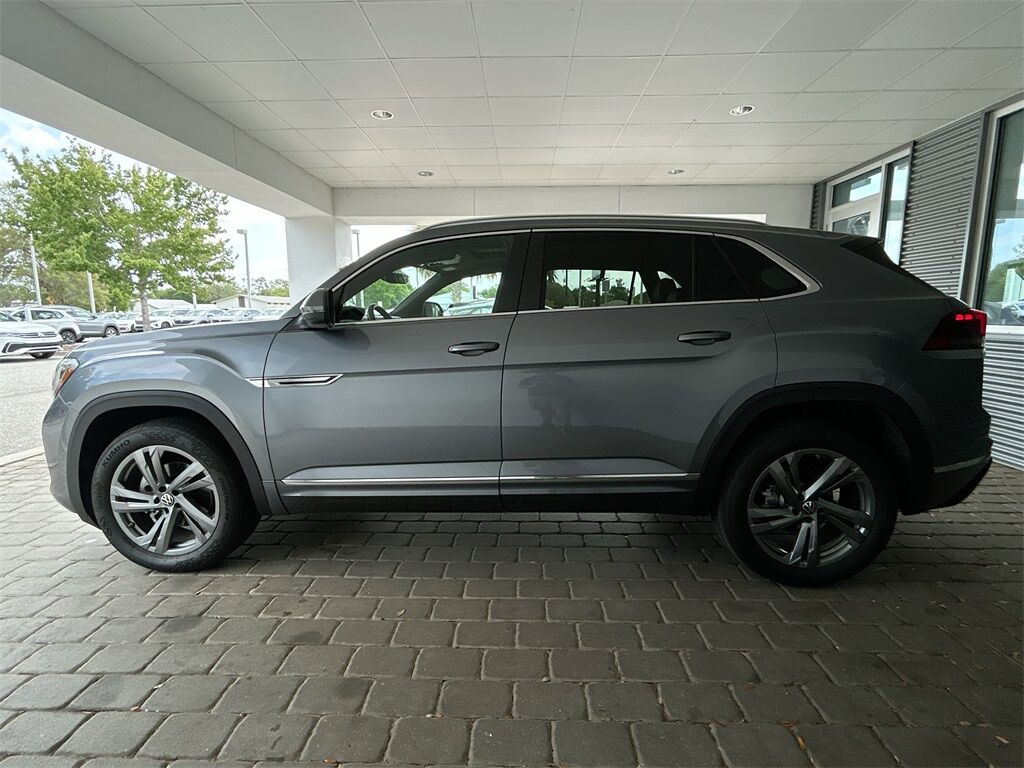 2024 Volkswagen Atlas Cross Sport 2.0T SEL R-Line Quincy MA