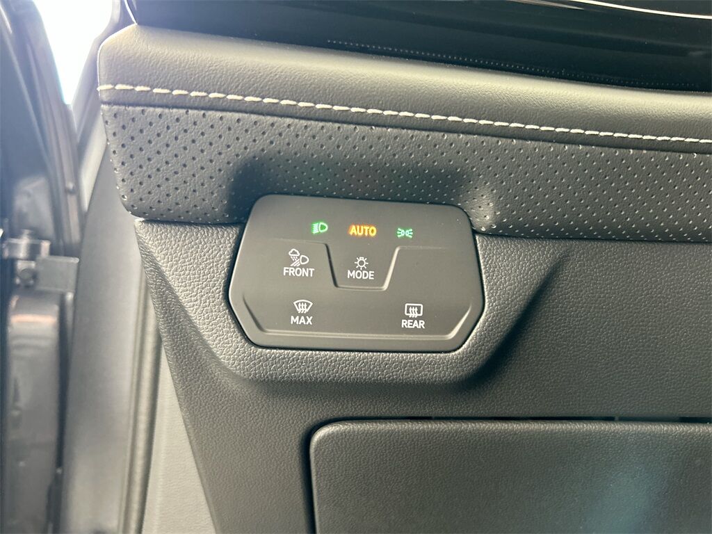 2024 Volkswagen Atlas Cross Sport 2.0T SEL R-Line Quincy MA