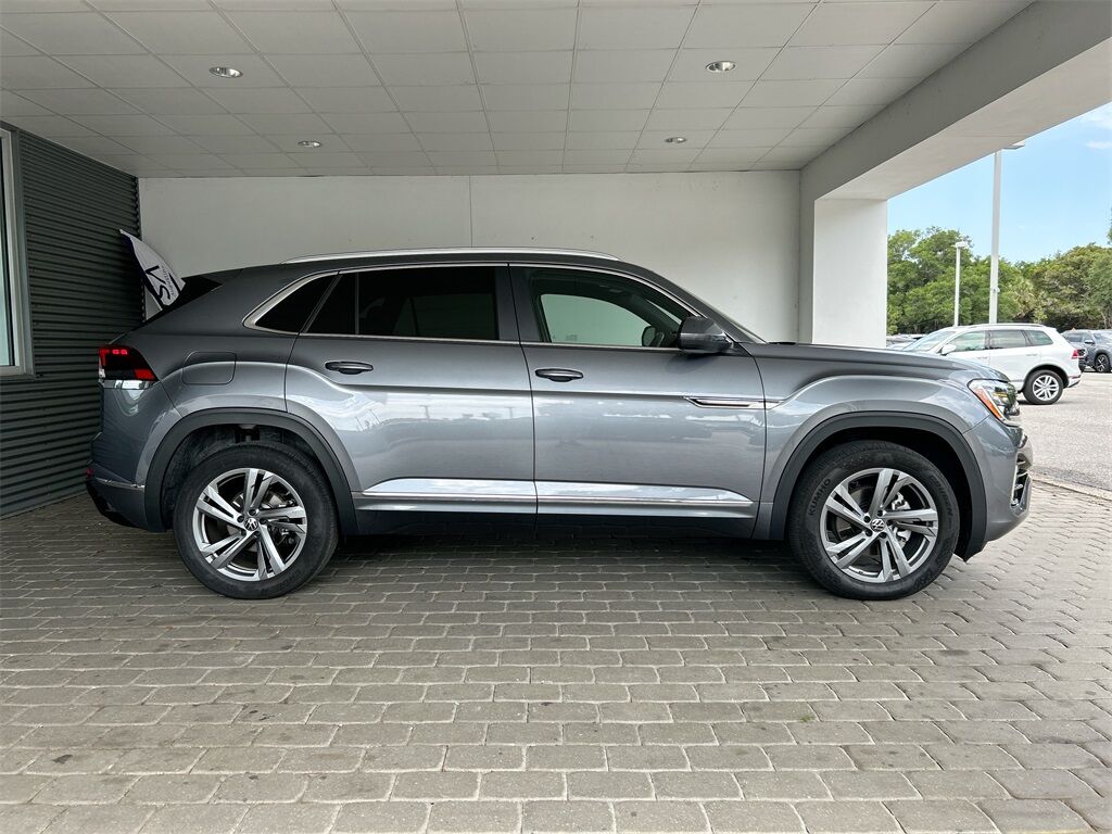 2024 Volkswagen Atlas Cross Sport 2.0T SEL R-Line Quincy MA