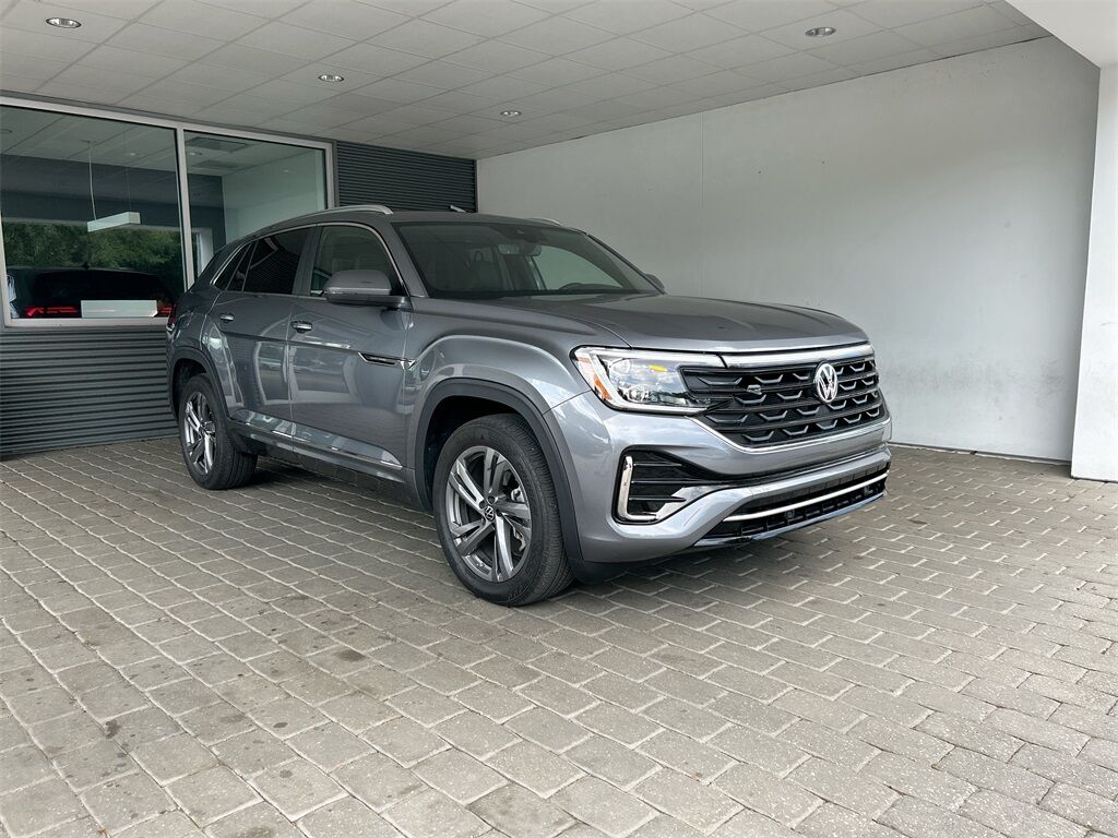 2024 Volkswagen Atlas Cross Sport 2.0T SEL R-Line Quincy MA
