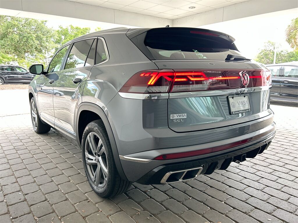 2024 Volkswagen Atlas Cross Sport 2.0T SEL R-Line Quincy MA
