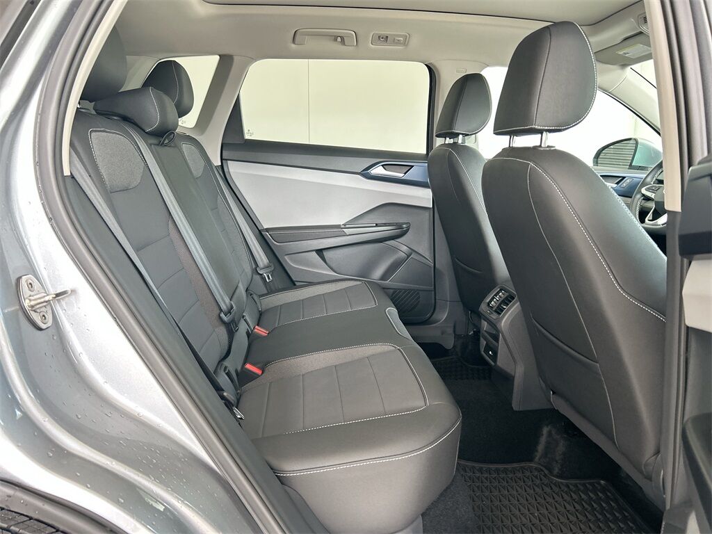 2024 Volkswagen Taos 1.5T SE Quincy MA