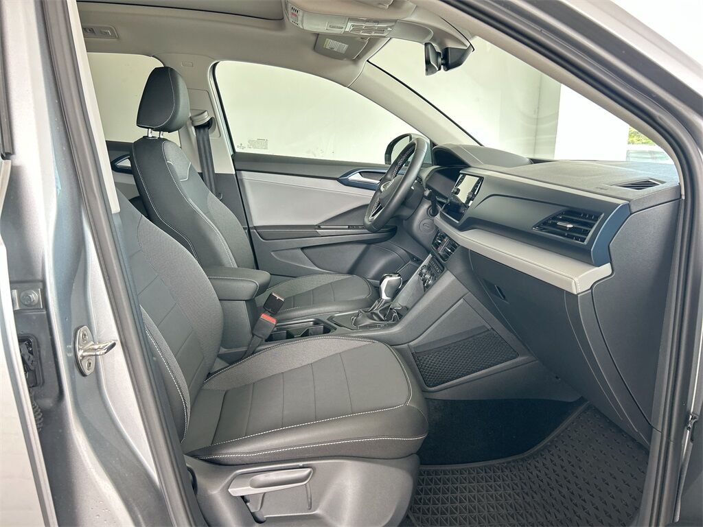 2024 Volkswagen Taos 1.5T SE Quincy MA