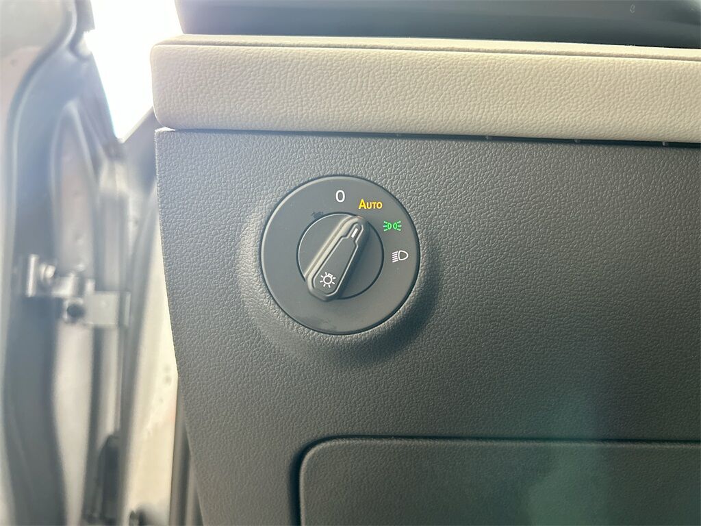 2024 Volkswagen Taos 1.5T SE Quincy MA