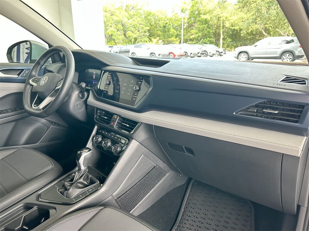 2024 Volkswagen Taos 1.5T SE Quincy MA