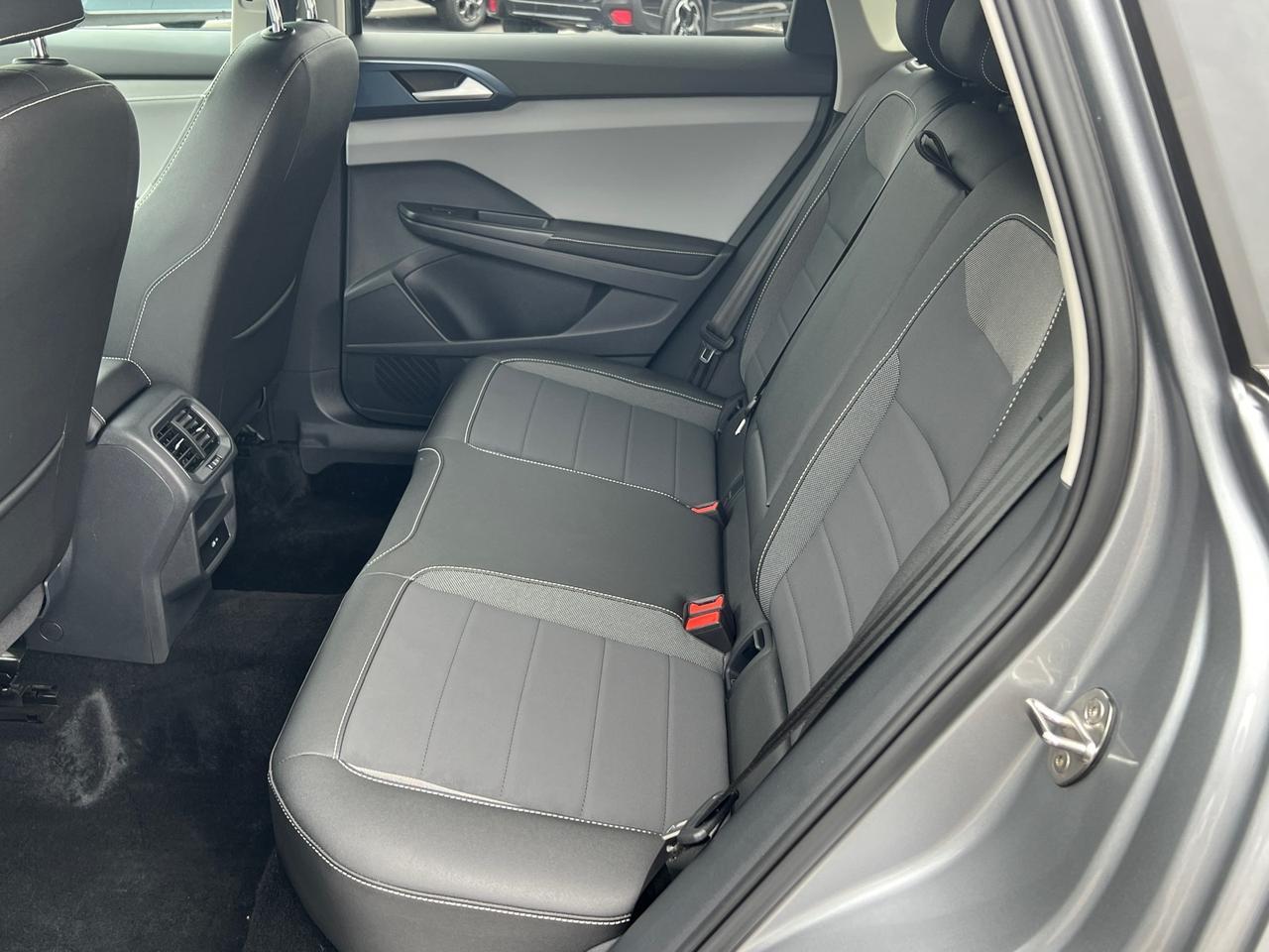 2024 Volkswagen Taos 1.5T SE Hagerstown MD