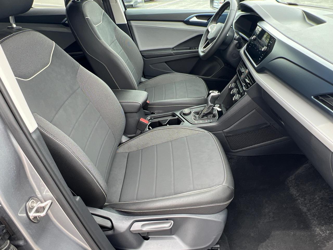 2024 Volkswagen Taos 1.5T SE Hagerstown MD