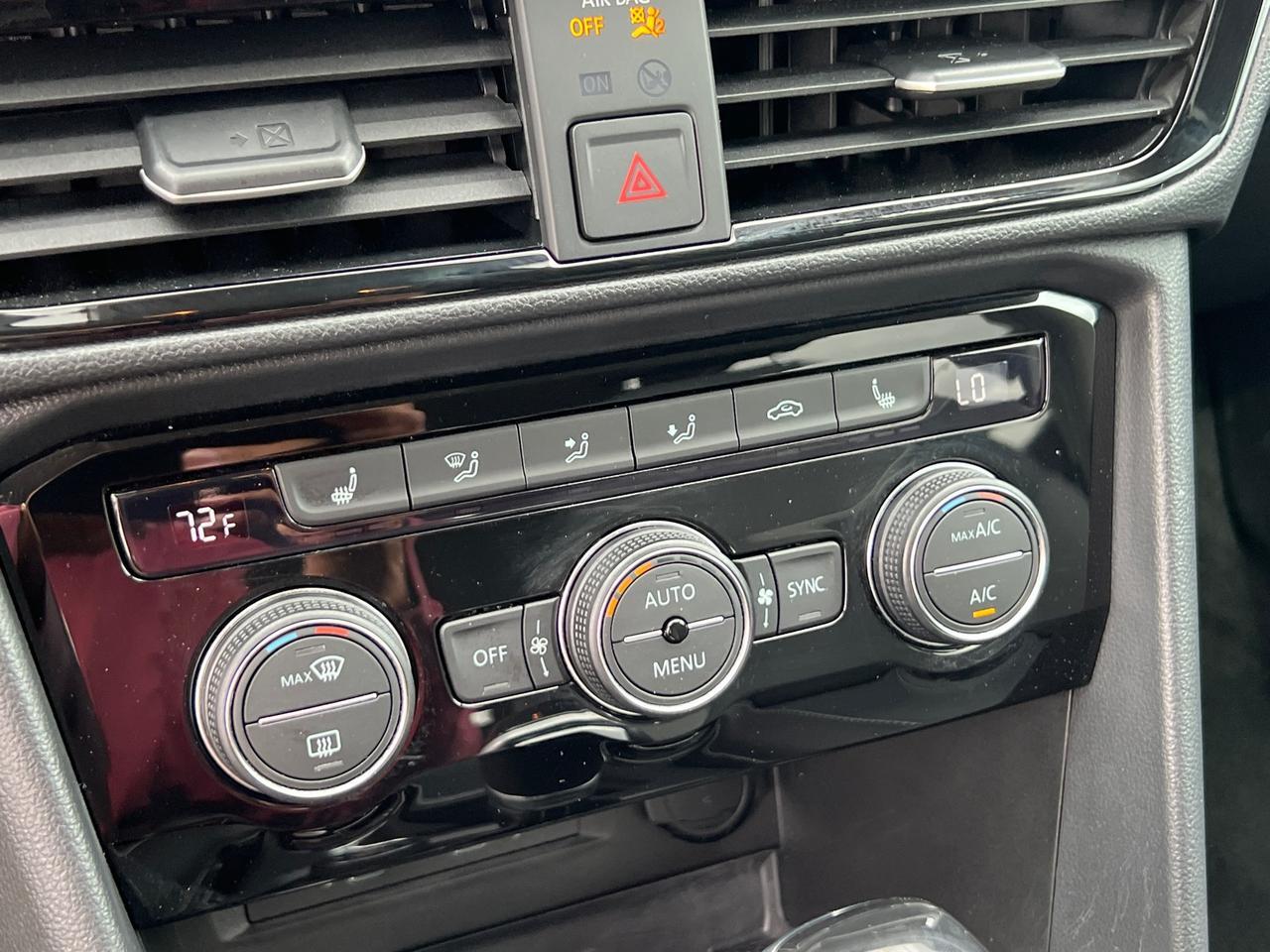 2024 Volkswagen Taos 1.5T SE Hagerstown MD