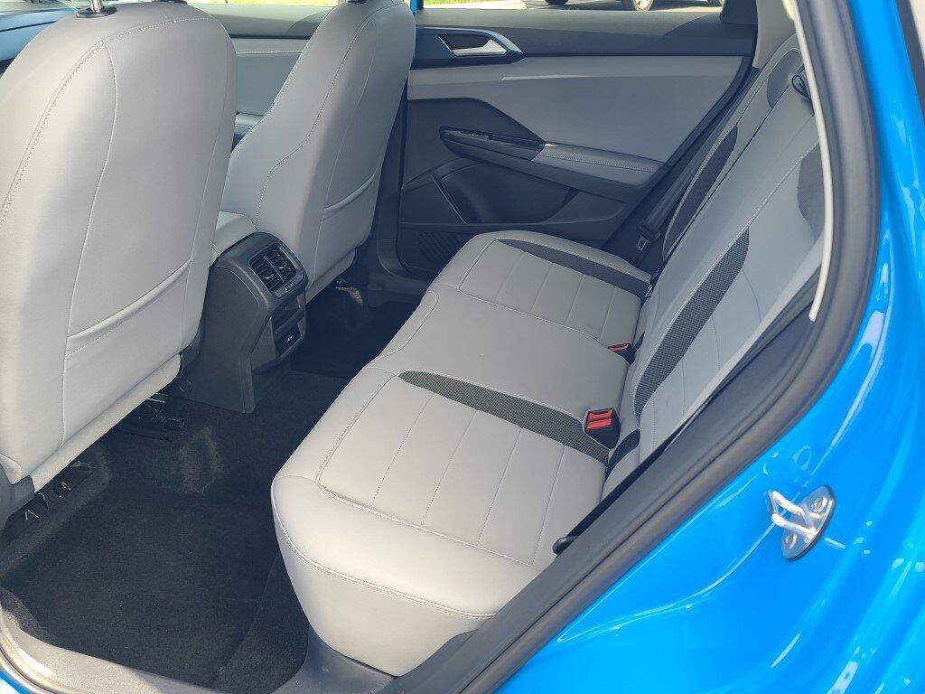 2024 Volkswagen Taos 1.5T SE Springfield VA