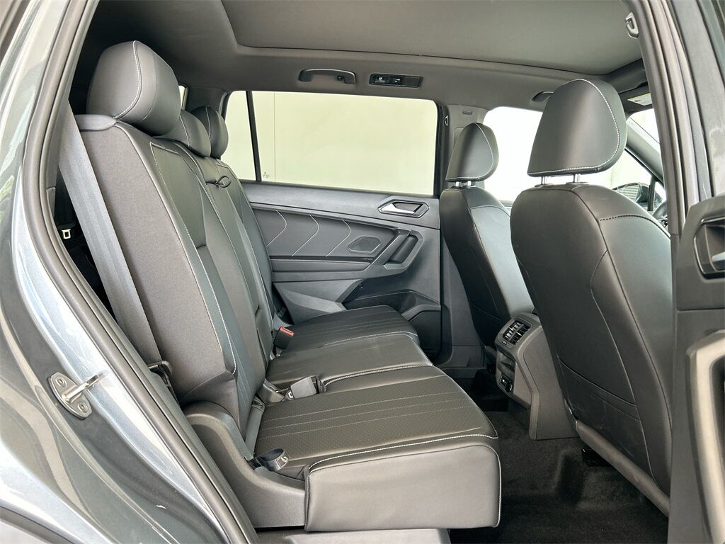 2024 Volkswagen Tiguan 2.0T SE R-Line Black Quincy MA