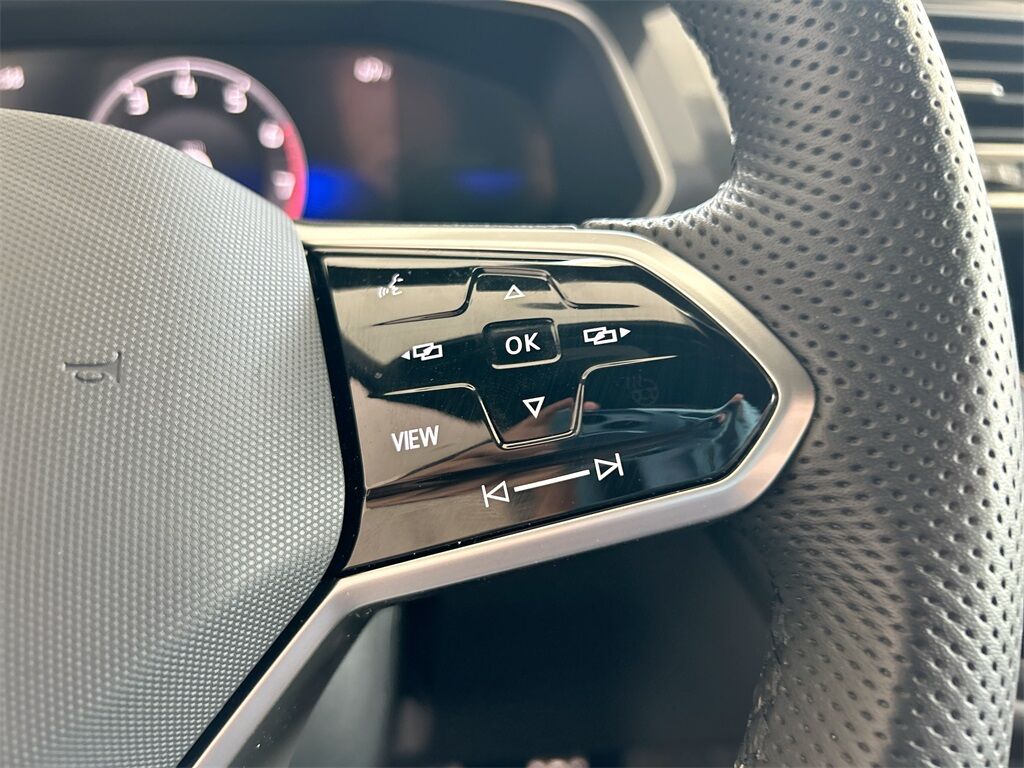 2024 Volkswagen Tiguan 2.0T SE R-Line Black Quincy MA