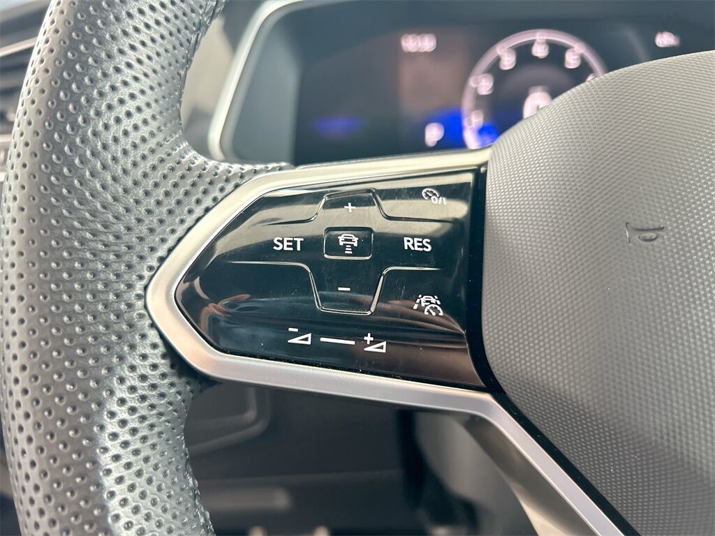 2024 Volkswagen Tiguan 2.0T SE R-Line Black Quincy MA