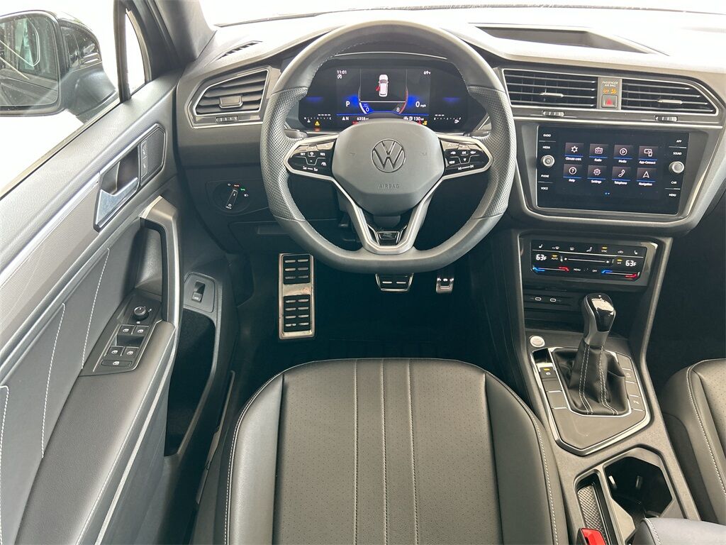 2024 Volkswagen Tiguan 2.0T SE R-Line Black Quincy MA